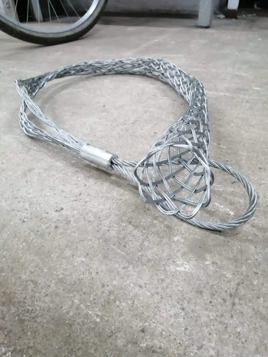 Ağzı Açık Galvanizli Kablo Çorabı 6-11 mm