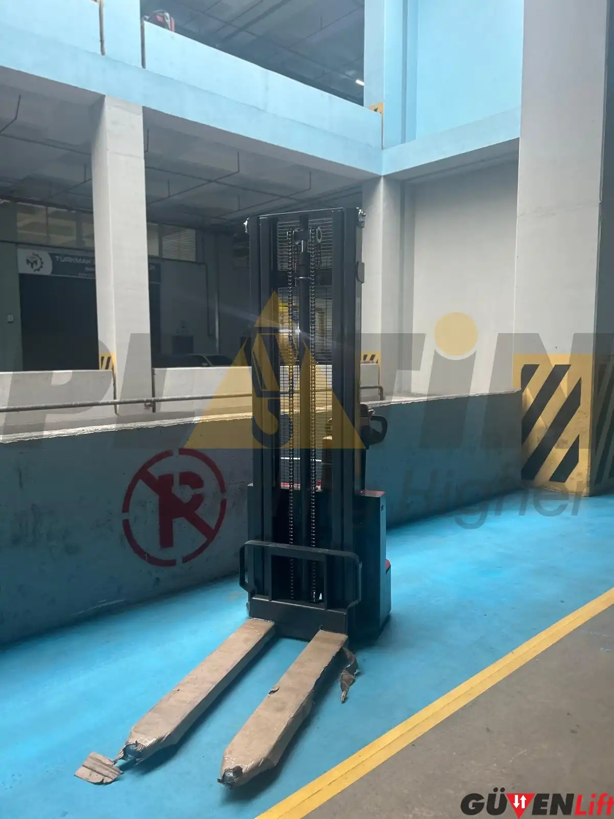 GVN408 Full Akülü İstifleme Makinesi 1.5 Ton
